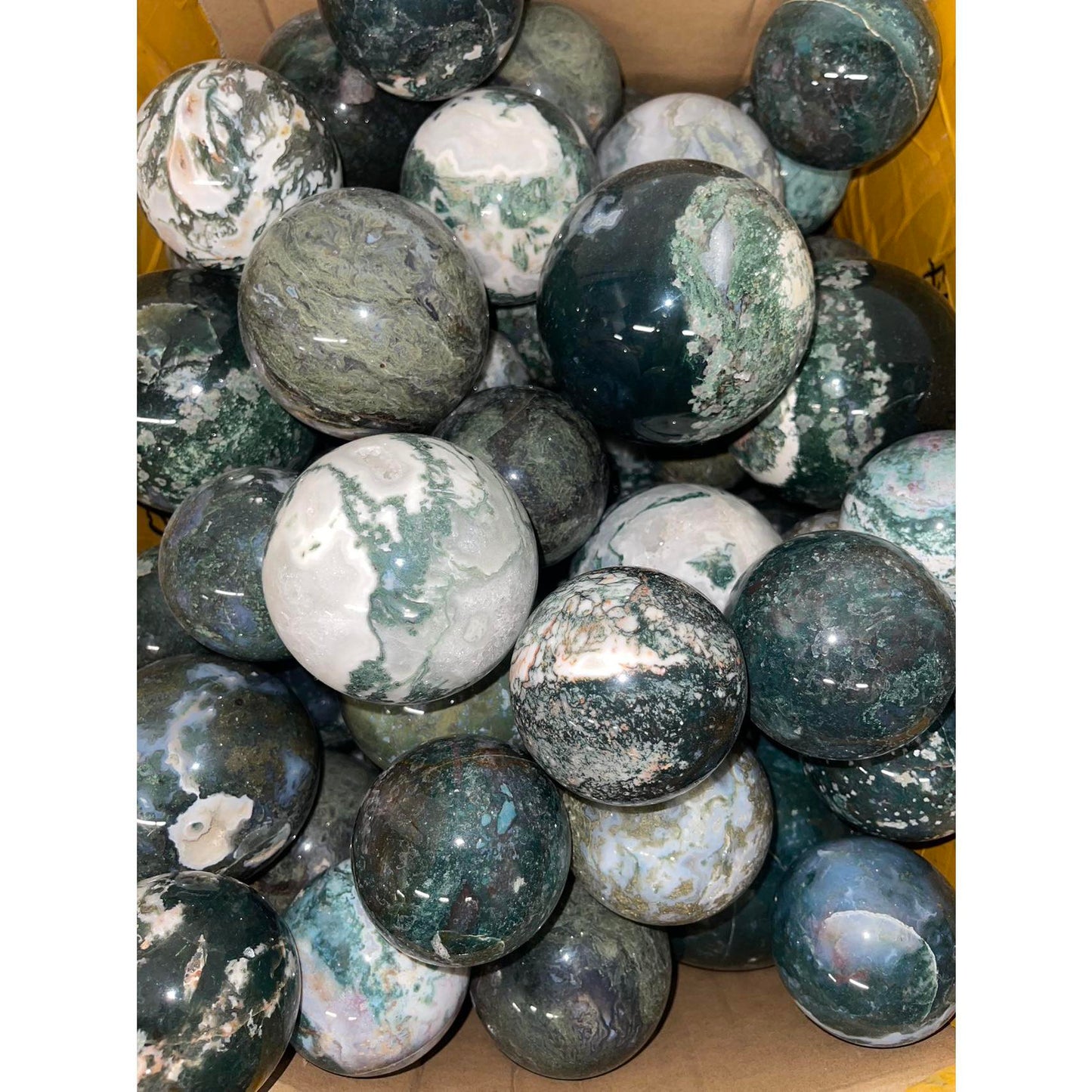 Create a Harmonious Home with our Moss Agate Sphere, the Perfect Fengshui Ornament